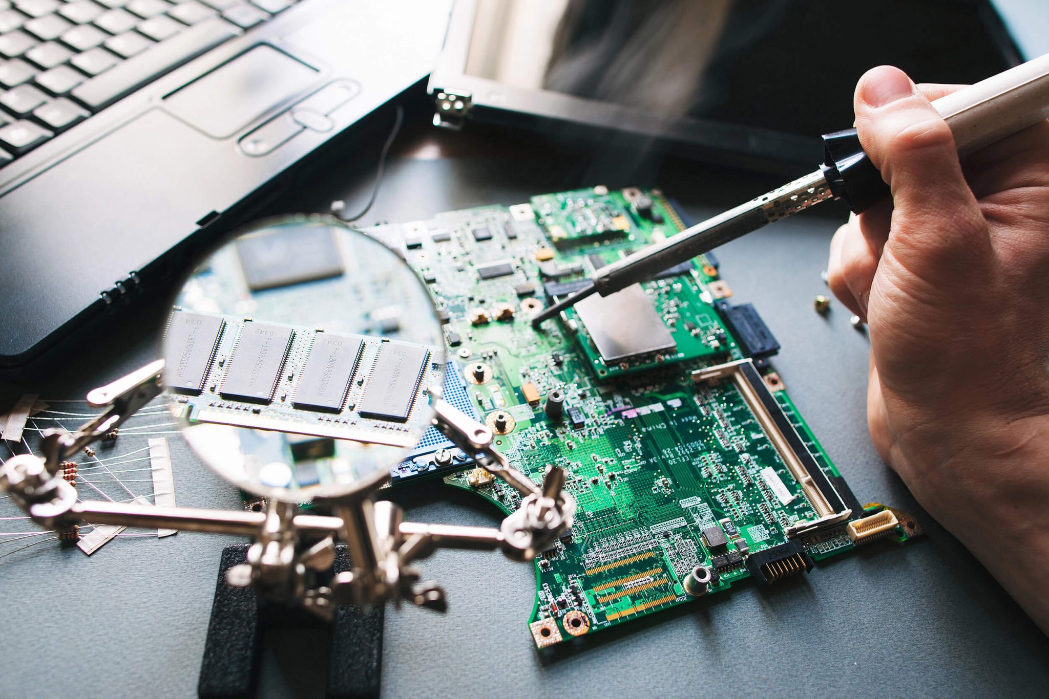 SisTech Manufacturing | PCB Assembly & Electronic Manufacturing Services